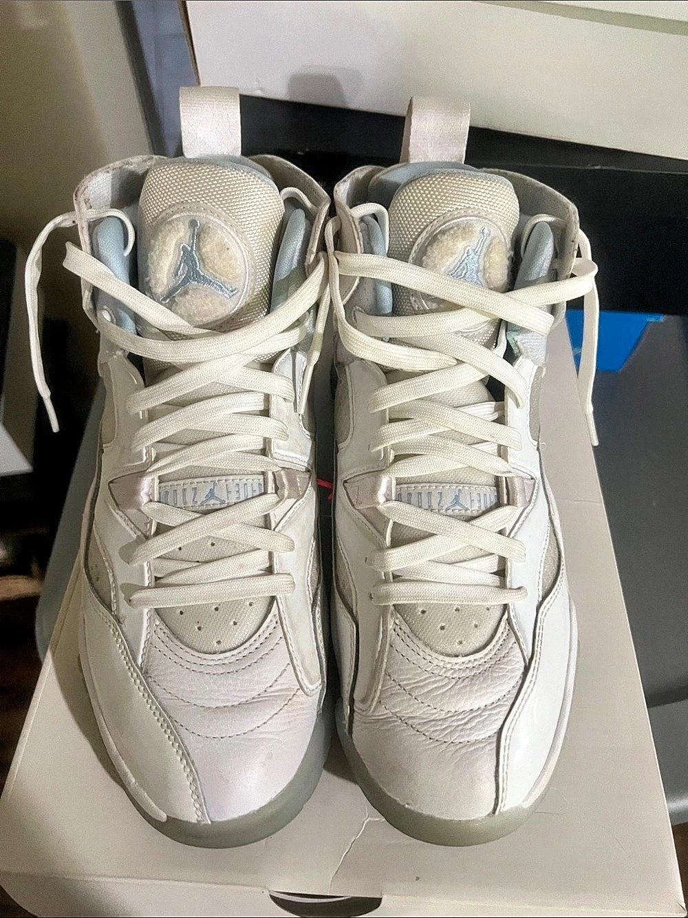 Jordan Jumpman Two Trey Sneakers White & Gray Men's US 9